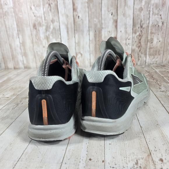 Altra Torin 5 Womens Running Shoes Light Blue Peach Lace Size 9.5 W - Picture 3 of 9